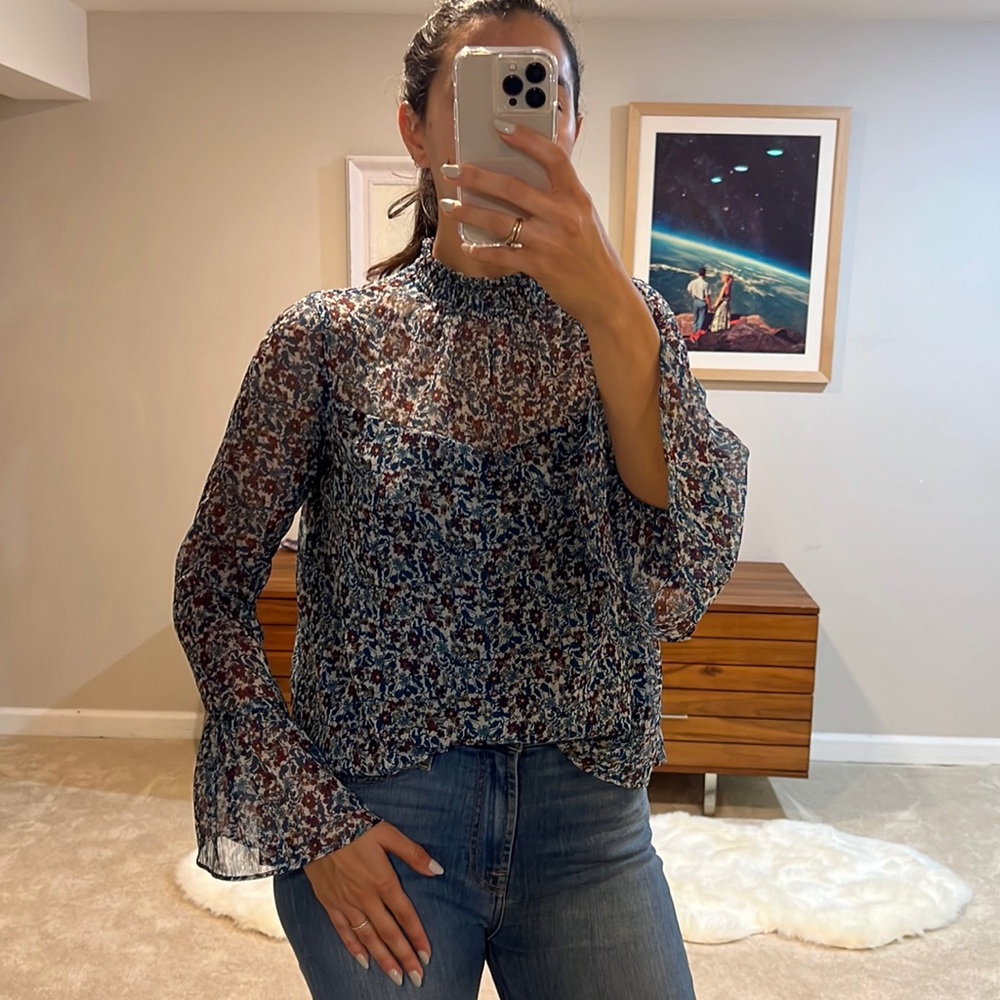 floral blouse